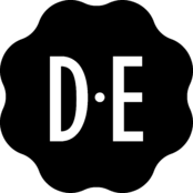 DE Douwe Egberts Logo Black and White